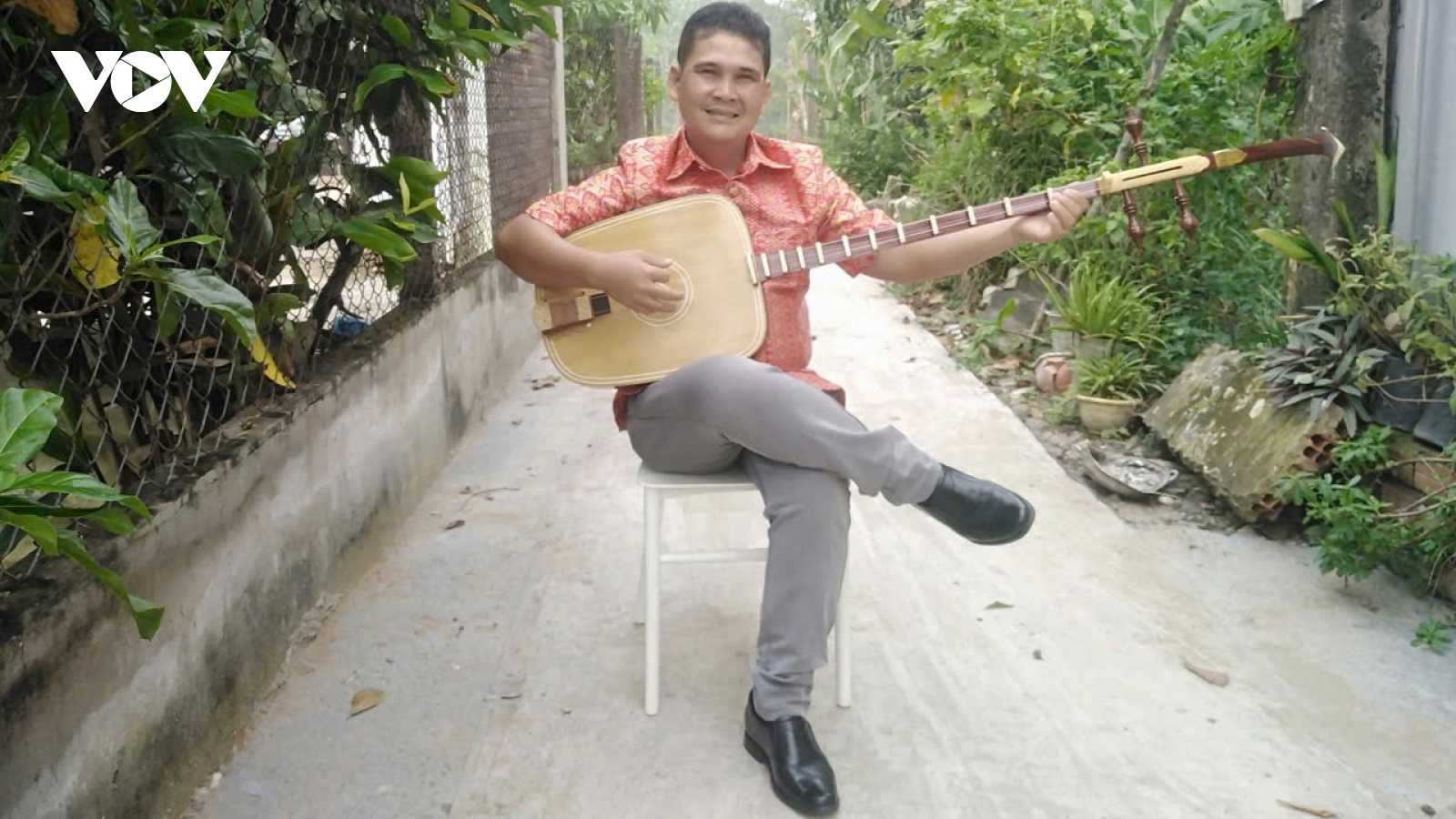 Nghệ sĩ Chơne Sô Pha Ra, người giữ hồn văn hóa nghệ thuật truyền thống Khmer